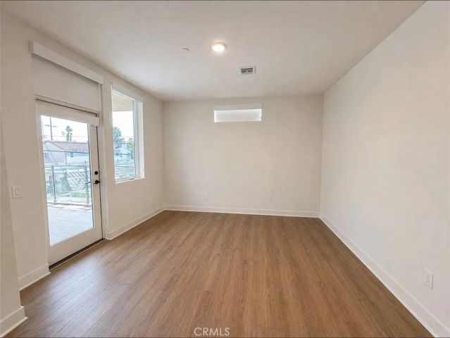 414 Main St Unit 210, Huntington Beach, CA 92648