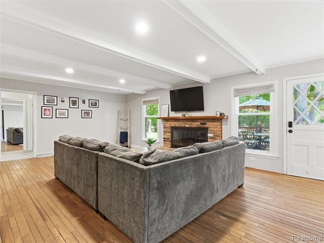 5409 Stony Hill Court, Grand Blanc, MI 48439