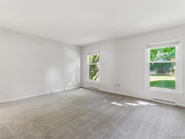 5409 Stony Hill Court, Grand Blanc, MI 48439