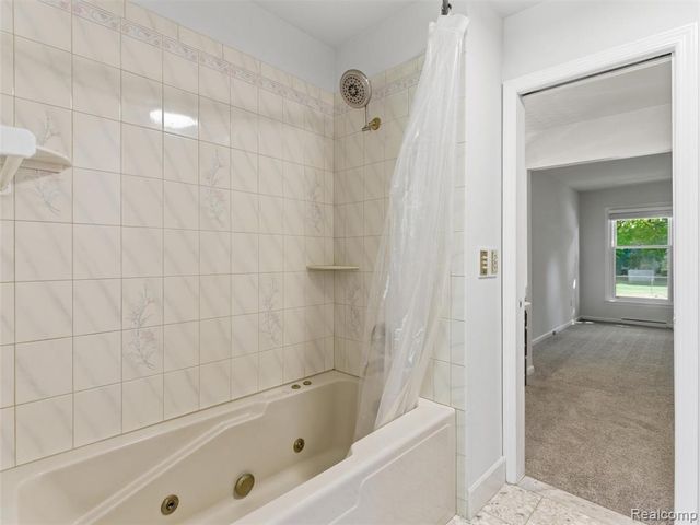 5409 Stony Hill Court, Grand Blanc, MI 48439