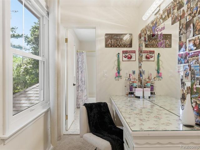 5409 Stony Hill Court, Grand Blanc, MI 48439