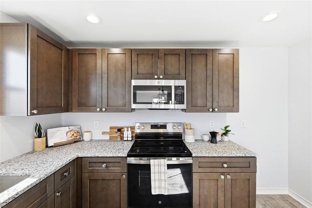 167 Rummel DR, Kyle, TX 78640