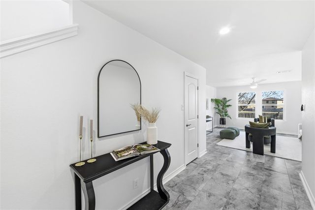 167 Rummel DR, Kyle, TX 78640