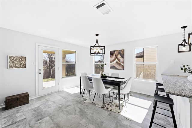 167 Rummel DR, Kyle, TX 78640