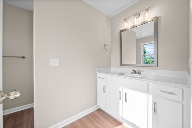 104 Colson Rd, Dover, TN 37058