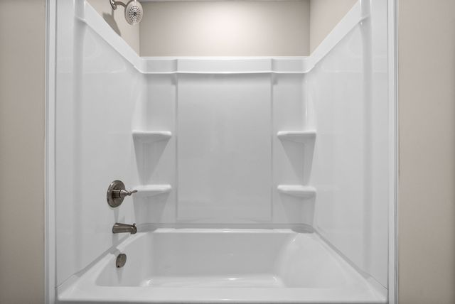 104 Colson Rd, Dover, TN 37058