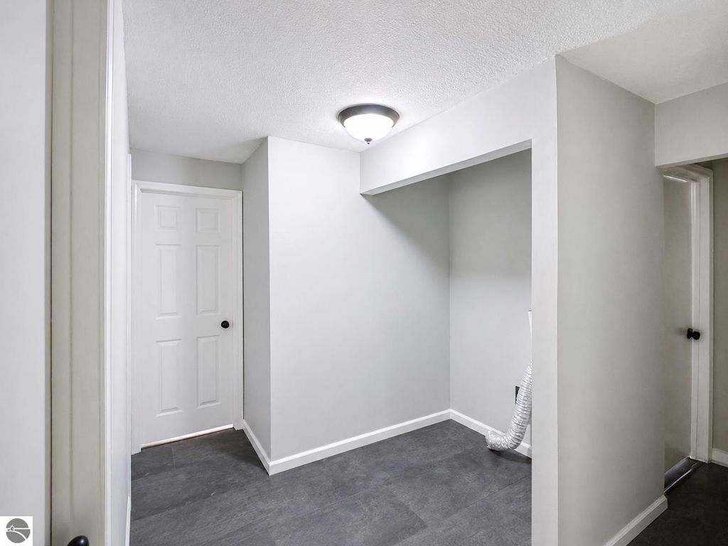 Image 13 of property listing at 1117 Ward Street, Mt Pleasant, MI 48858
