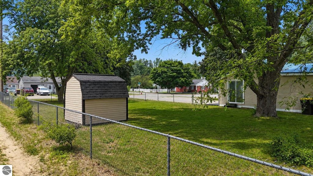 Image 19 of property listing at 1117 Ward Street, Mt Pleasant, MI 48858