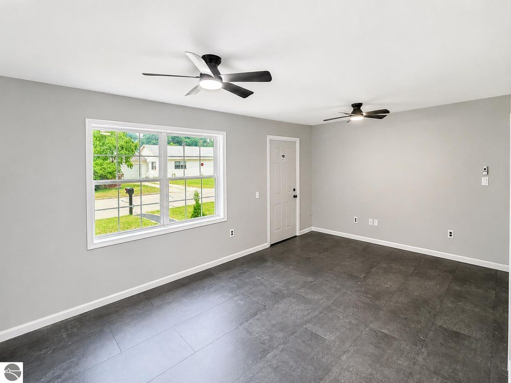 Image 7 of property listing at 1117 Ward Street, Mt Pleasant, MI 48858