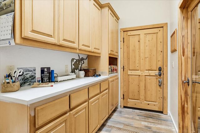 21211 McCourtney Rd, Grass Valley, CA 95949