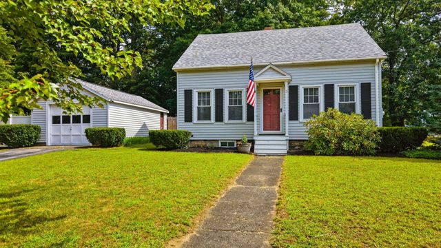 3 Buswell Street, Hudson, NH 03051