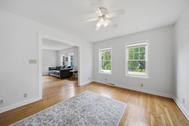 3 Buswell Street, Hudson, NH 03051