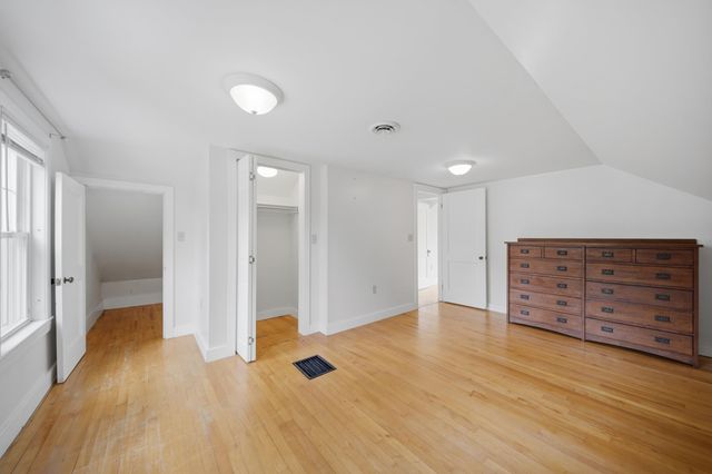 3 Buswell Street, Hudson, NH 03051