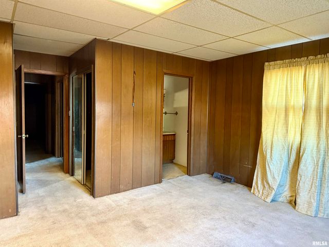 1605 W Copeland Street, Marion, IL 62959