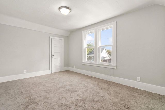 1246 Dewey Avenue, Beloit, WI 53511