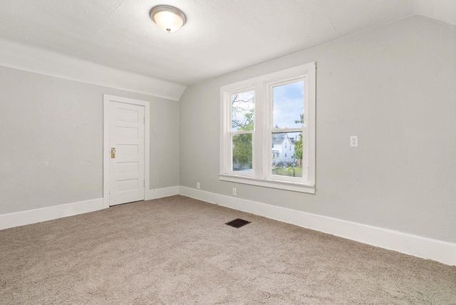 1246 Dewey Avenue, Beloit, WI 53511