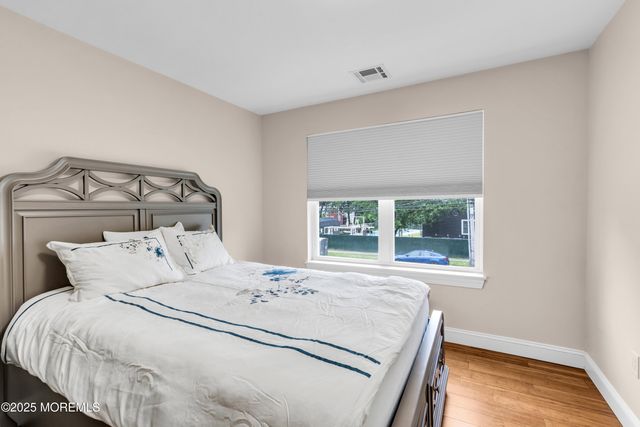 1159 County Line Road E, Lakewood, NJ 08701