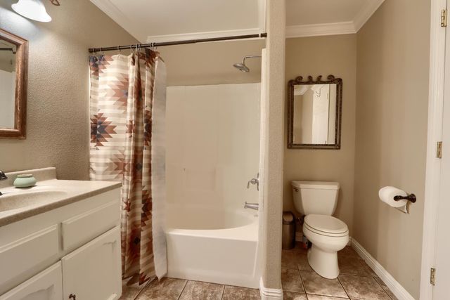 4421 Scrubby Oak Drive, Mariposa, CA 95338