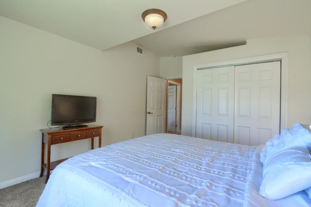 4421 Scrubby Oak Drive, Mariposa, CA 95338