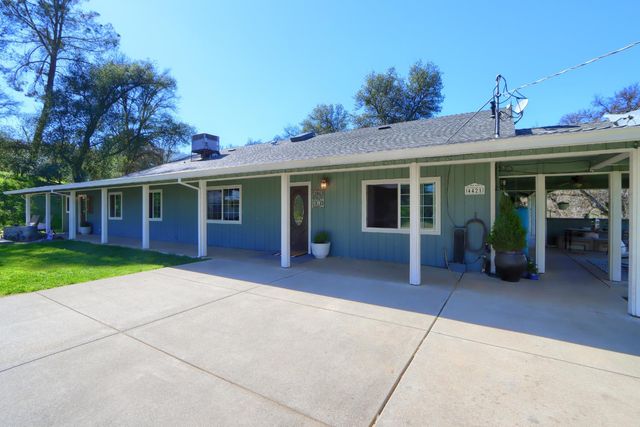4421 Scrubby Oak Drive, Mariposa, CA 95338
