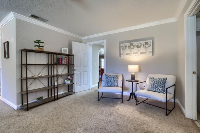 4421 Scrubby Oak Drive, Mariposa, CA 95338