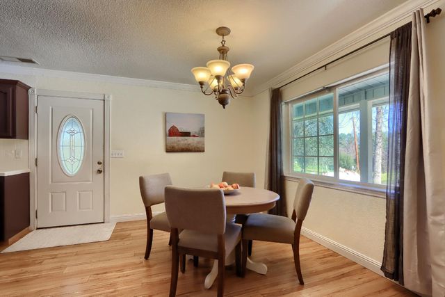 4421 Scrubby Oak Drive, Mariposa, CA 95338