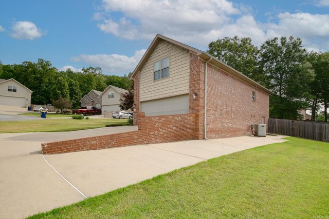 15 Sarah Beth, Cabot, AR 72023