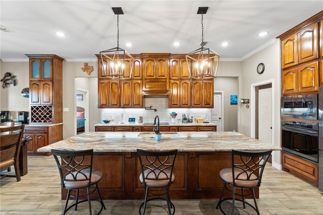 14222 Punta Bonaire Dr, Corpus Christi, TX 78418