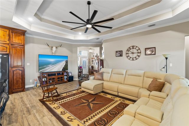 14222 Punta Bonaire Dr, Corpus Christi, TX 78418