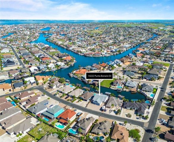 14222 Punta Bonaire Dr, Corpus Christi, TX 78418