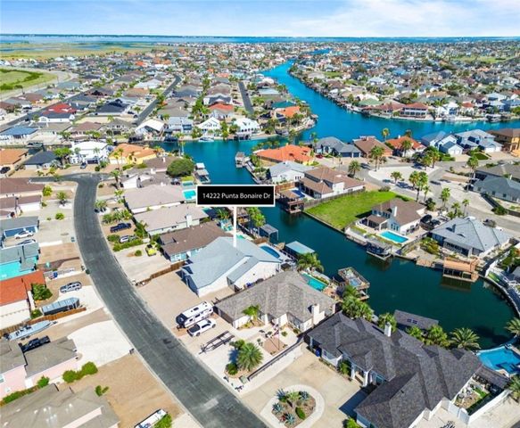 14222 Punta Bonaire Dr, Corpus Christi, TX 78418