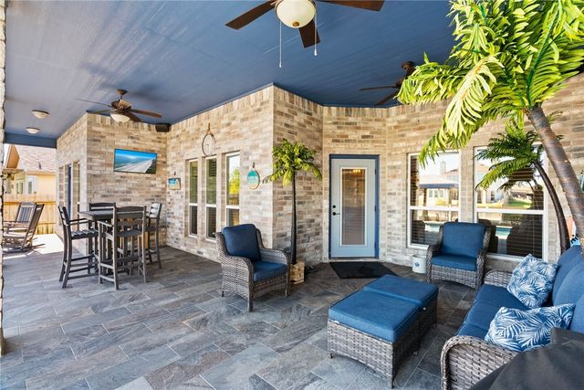14222 Punta Bonaire Dr, Corpus Christi, TX 78418