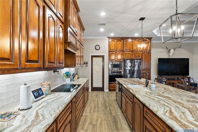 14222 Punta Bonaire Dr, Corpus Christi, TX 78418