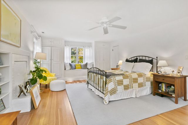 9 Edgehill Drive, Darien, CT 06820