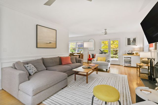 9 Edgehill Drive, Darien, CT 06820