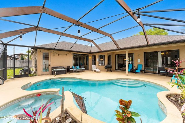 1383 Bent Palm Drive, Merritt Island, FL 32952