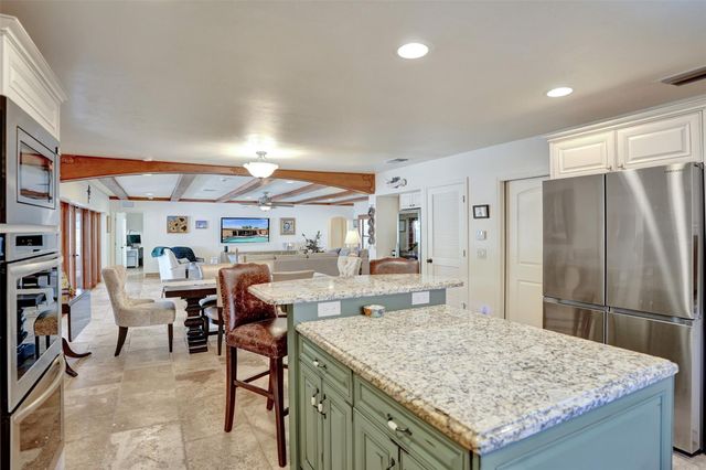 2000 NE 31st Ave, Fort Lauderdale, FL 33305