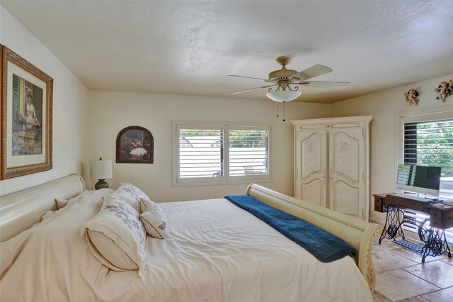2000 NE 31st Ave, Fort Lauderdale, FL 33305