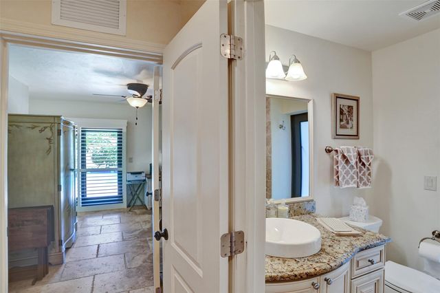2000 NE 31st Ave, Fort Lauderdale, FL 33305