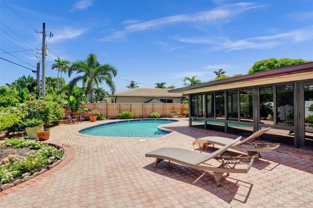 2000 NE 31st Ave, Fort Lauderdale, FL 33305