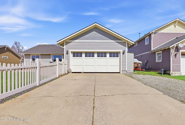 6460 W Majestic Ave, Rathdrum, ID 83858