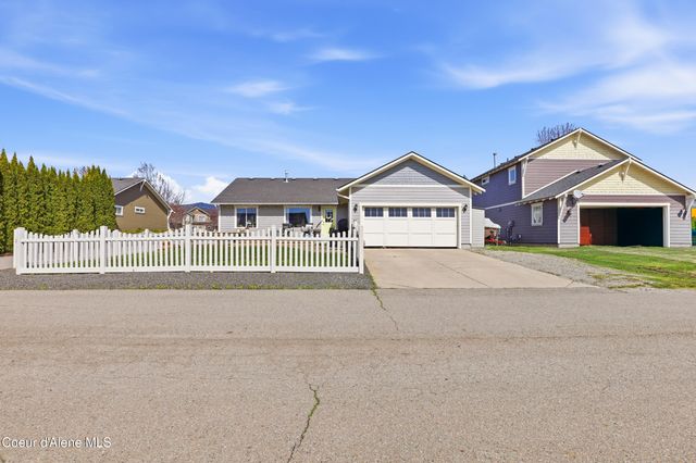 6460 W Majestic Ave, Rathdrum, ID 83858