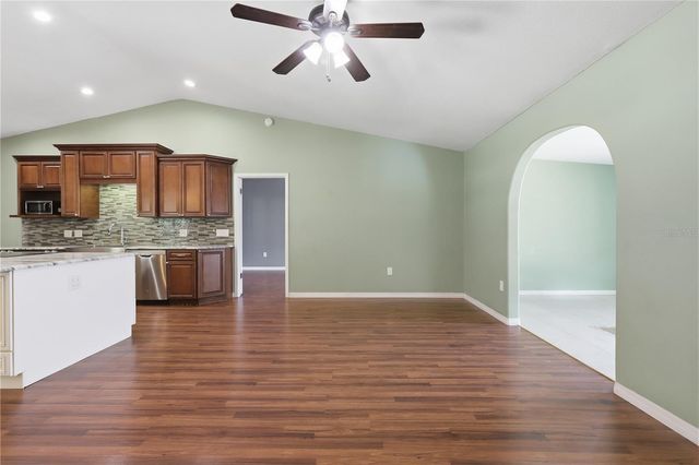 346 RIVIERA DRIVE, Debary, FL 32713