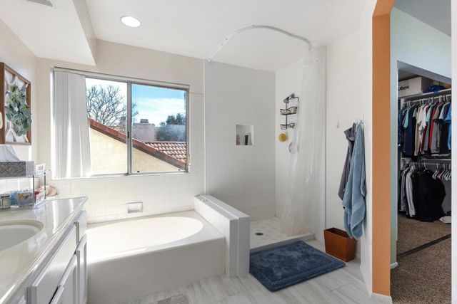 39082 Via Las Quintas, Murrieta, CA 92562