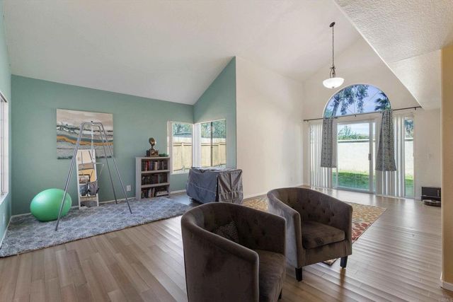 39082 Via Las Quintas, Murrieta, CA 92562