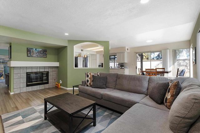 39082 Via Las Quintas, Murrieta, CA 92562