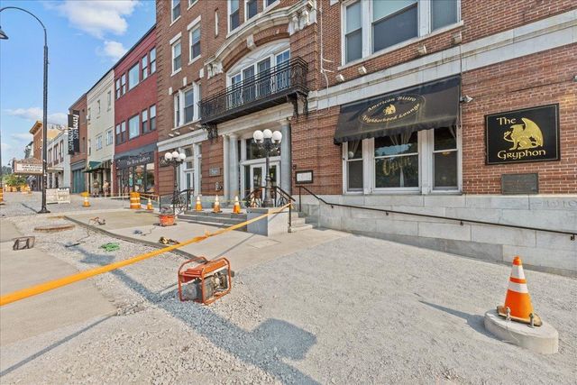 131 Main St Apt 302, Burlington, VT 05403