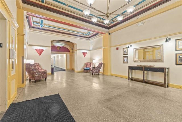 131 Main St Apt 302, Burlington, VT 05403