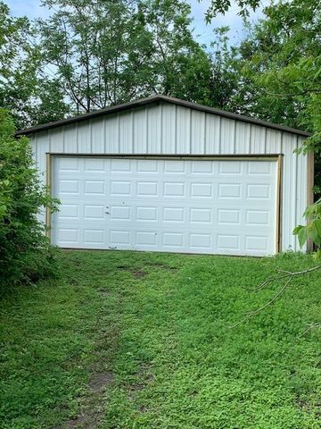 606 N Spencer Street, Lacy Lakeview, TX 76705