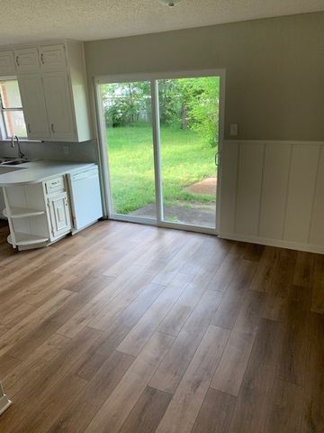 606 N Spencer Street, Lacy Lakeview, TX 76705